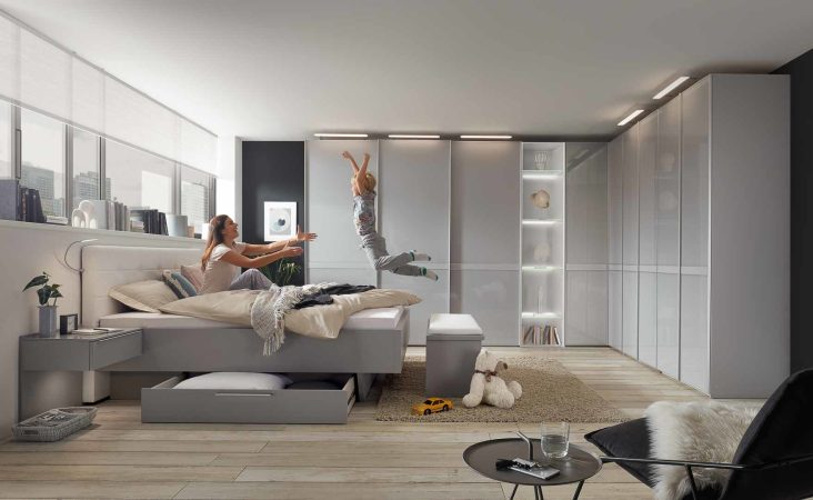 Sonate Pesaro Ecke Saphir Saphirglas MB SG Matt BA FT Schwebend KT Focus Bianco 13 Model 6 RET.jpg